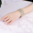 Luftiges Spitzenarmband mit Blumenmuster 5164