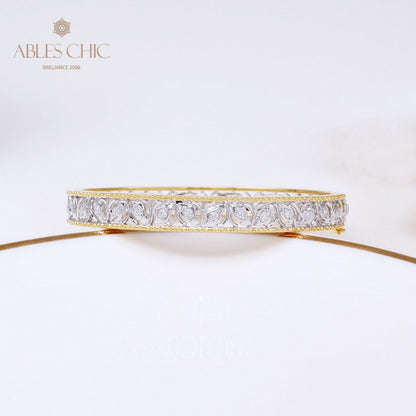 Florales Filigran-Zirkon-Armband 5021