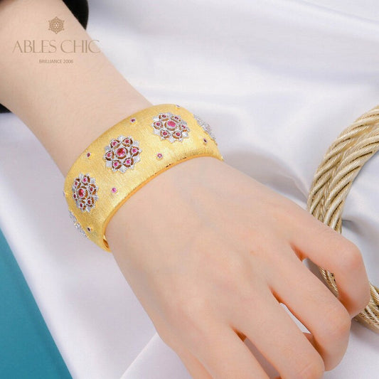 Breites Rubinblüten-Armband 5681