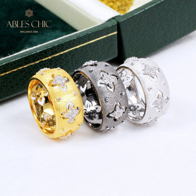 Seidiger CZ-Kleeblatt-Blumenring 5571
