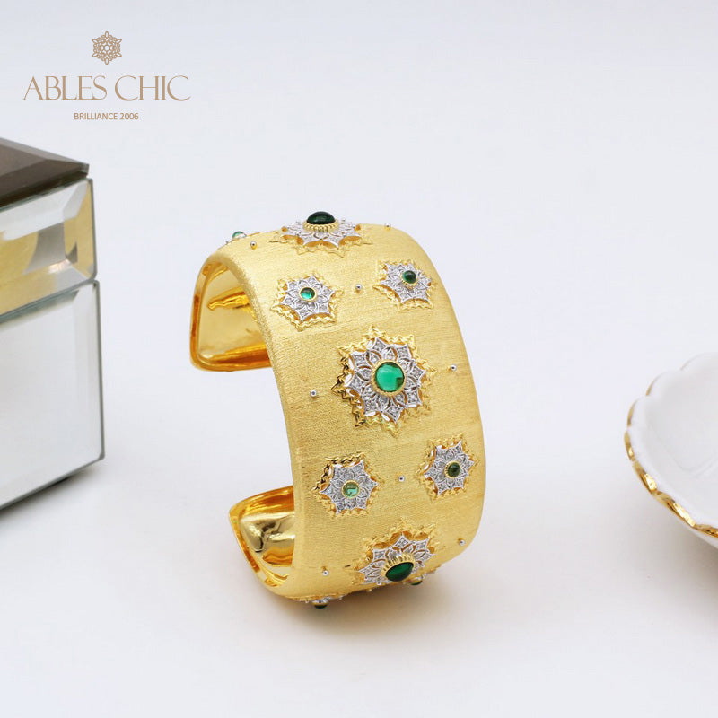 Breites Armband mit Edelsteinblumen 5457