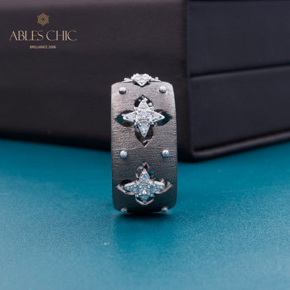 Seidiger CZ-Kleeblatt-Blumenring 5706