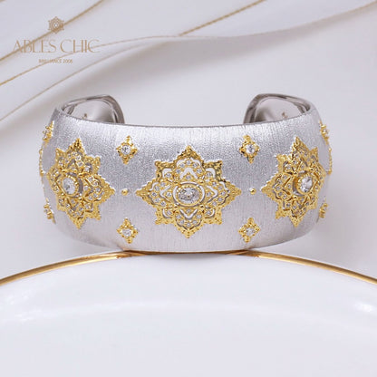 Dichtes Laubsägen-Smaragd-Blumenarmband 6557