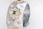 Dichtes Laubsägen-Smaragd-Blumenarmband 5232