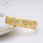 Silky Clovers Blumenarmband 5058
