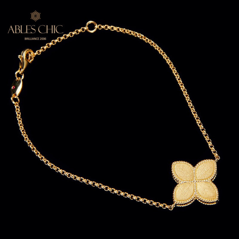 Seidiges Kleeblatt-Blumenarmband 6128