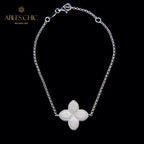 Seidiges Kleeblatt-Blumenarmband 6128