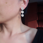 Daisy Chandelier Seidige Ohrringe 6134