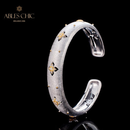 Seidiges Kleeblatt-Armband 6105