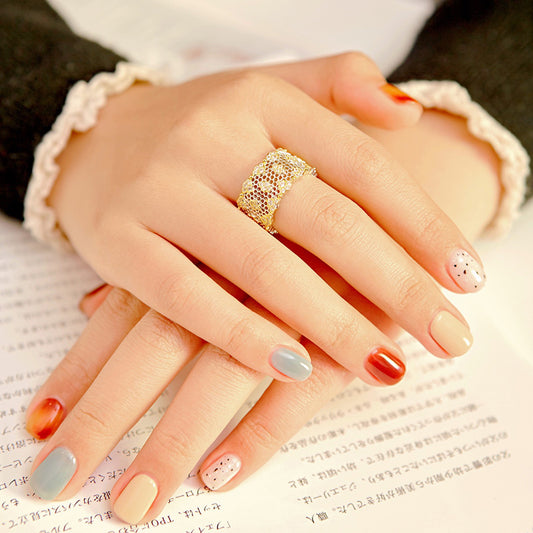 Offener Ring mit Spitzenwabenmuster und Blumenmuster 5996