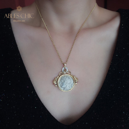 Nur Athena Owl Flip Medaillon-Anhänger