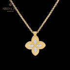 Halskette mit Kleeblatt und Zirkonia-Pavé 6126