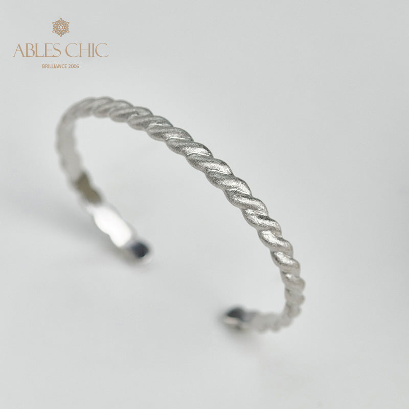 Mattes Armband mit Seilmuster 5921