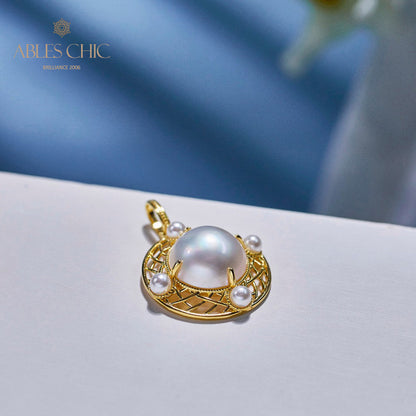 Mabe Pearl Mesh Disc Anhänger 5956