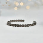 Mattes Armband mit Seilmuster 5921